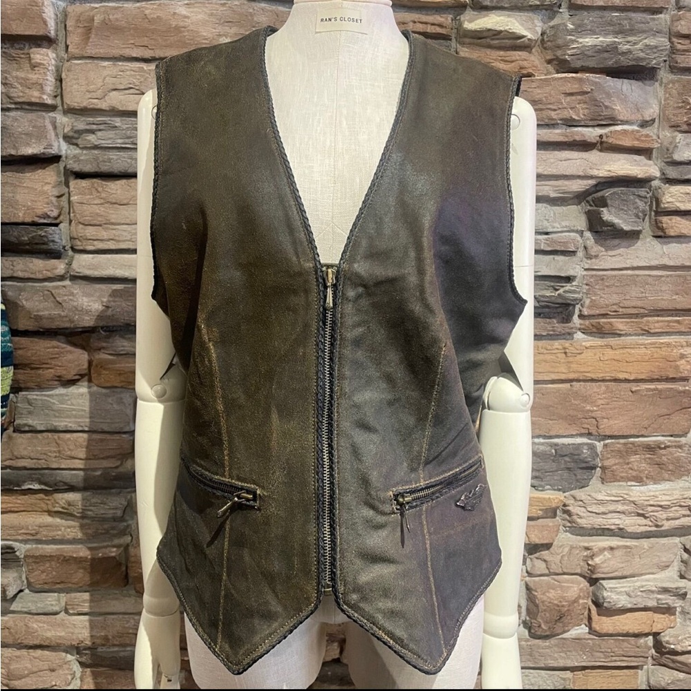 Brown leather vest, Harley Davidson